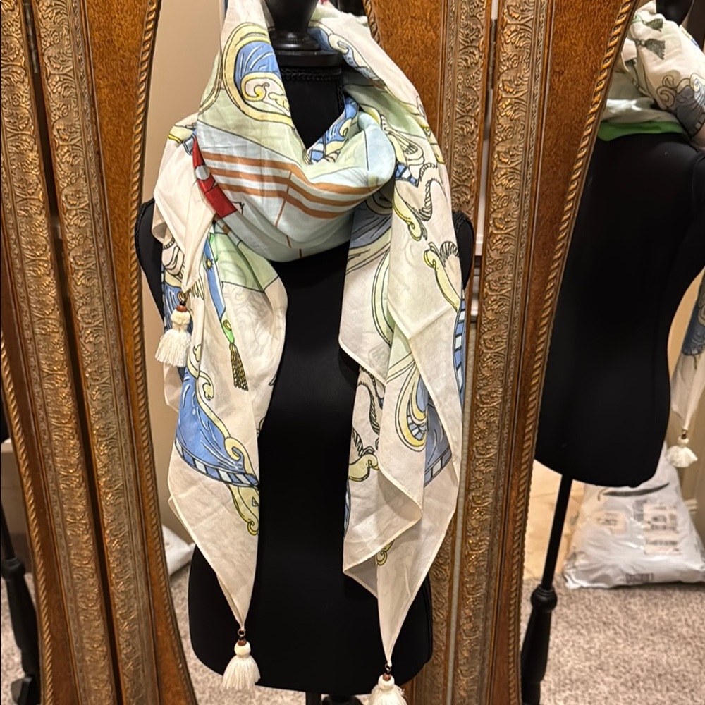 Elegant Multicolor Scarf